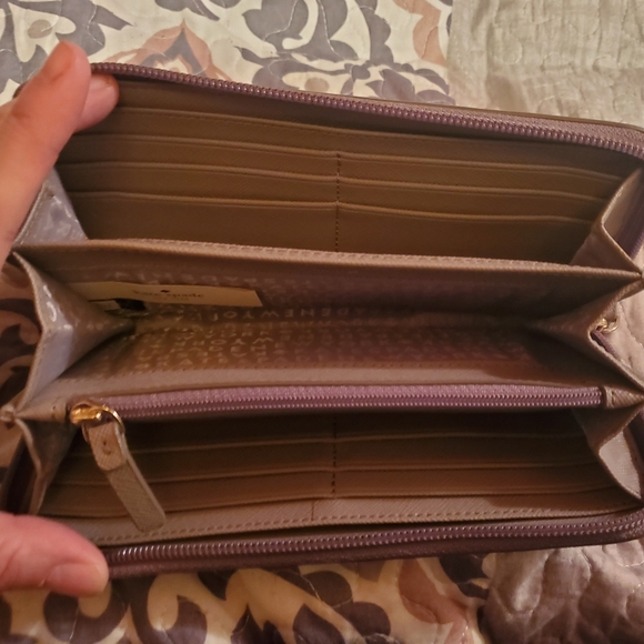 Kate Spade Greta Court Glitter Neda Wallet - Picture 4 of 6